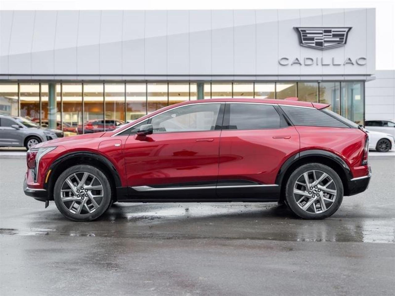 2026 Cadillac OPTIQ Luxury 4dr Photo