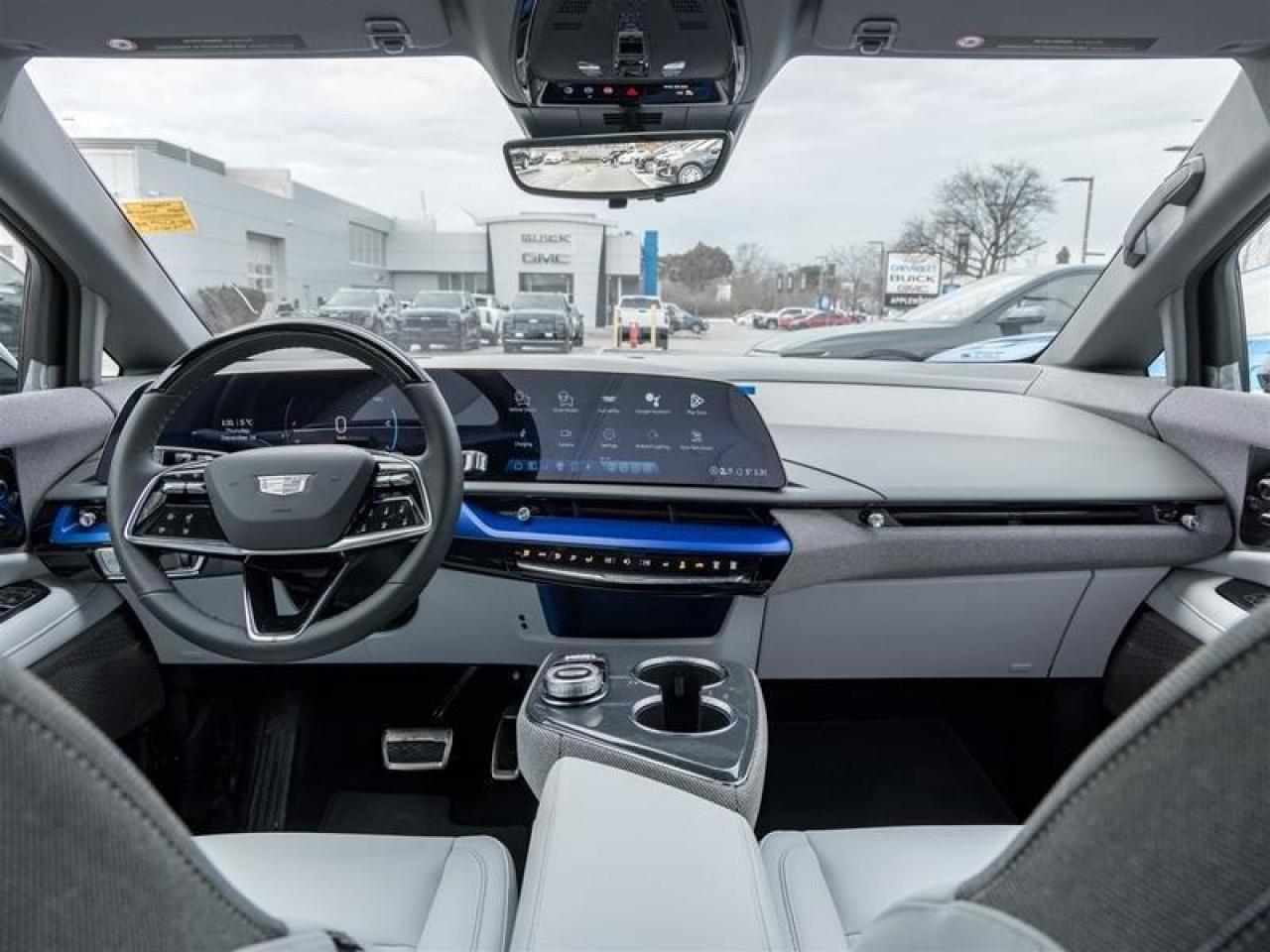 2026 Cadillac OPTIQ Luxury 4dr Photo