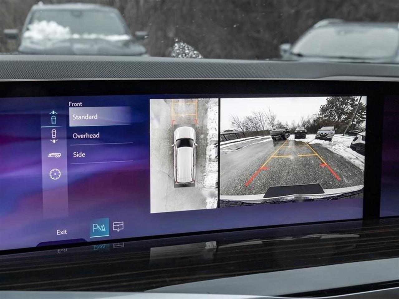 2025 Cadillac Escalade Premium Luxury 4dr 4x4 Photo