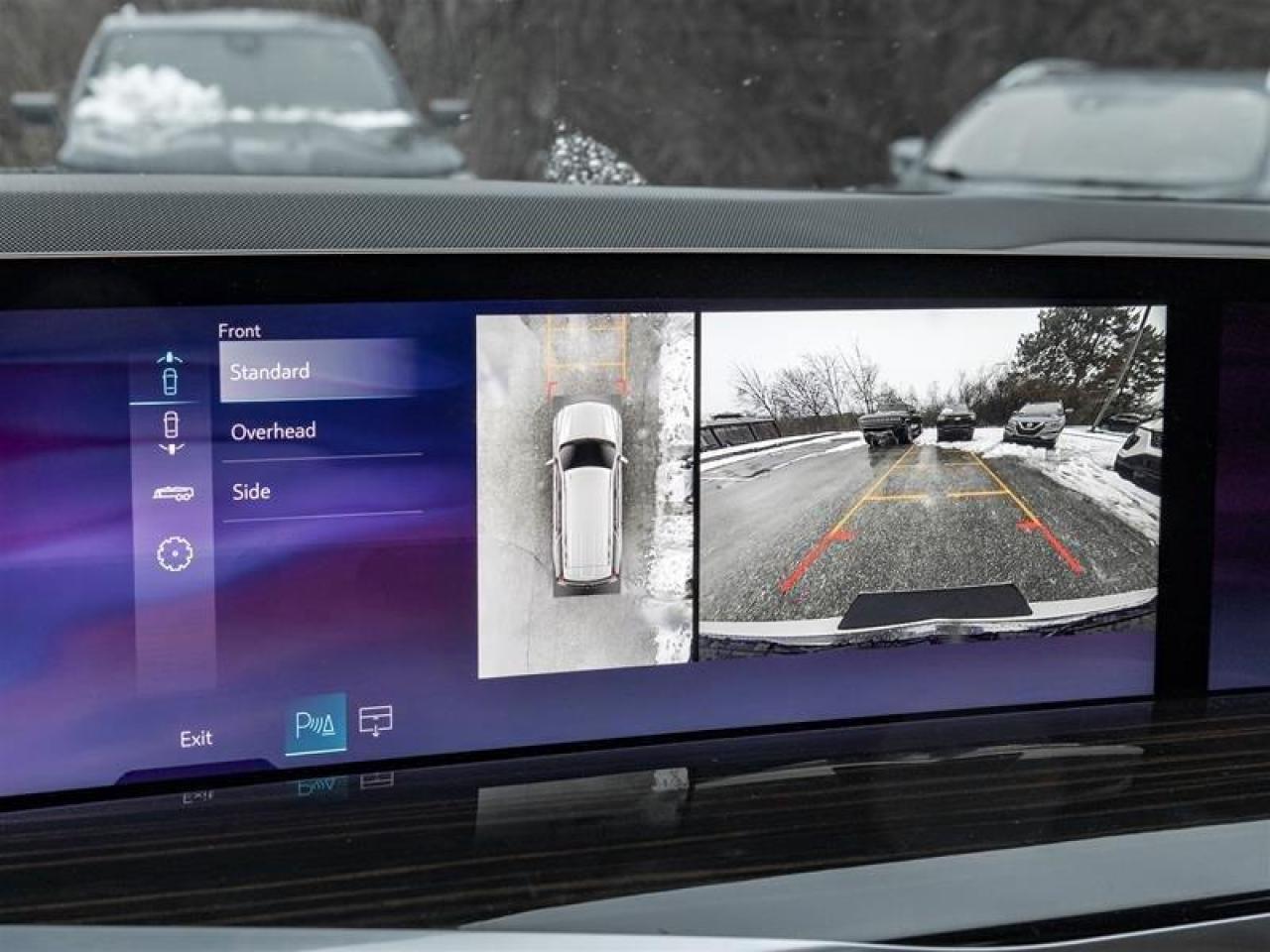 2025 Cadillac Escalade Premium Luxury 4dr 4x4 Photo