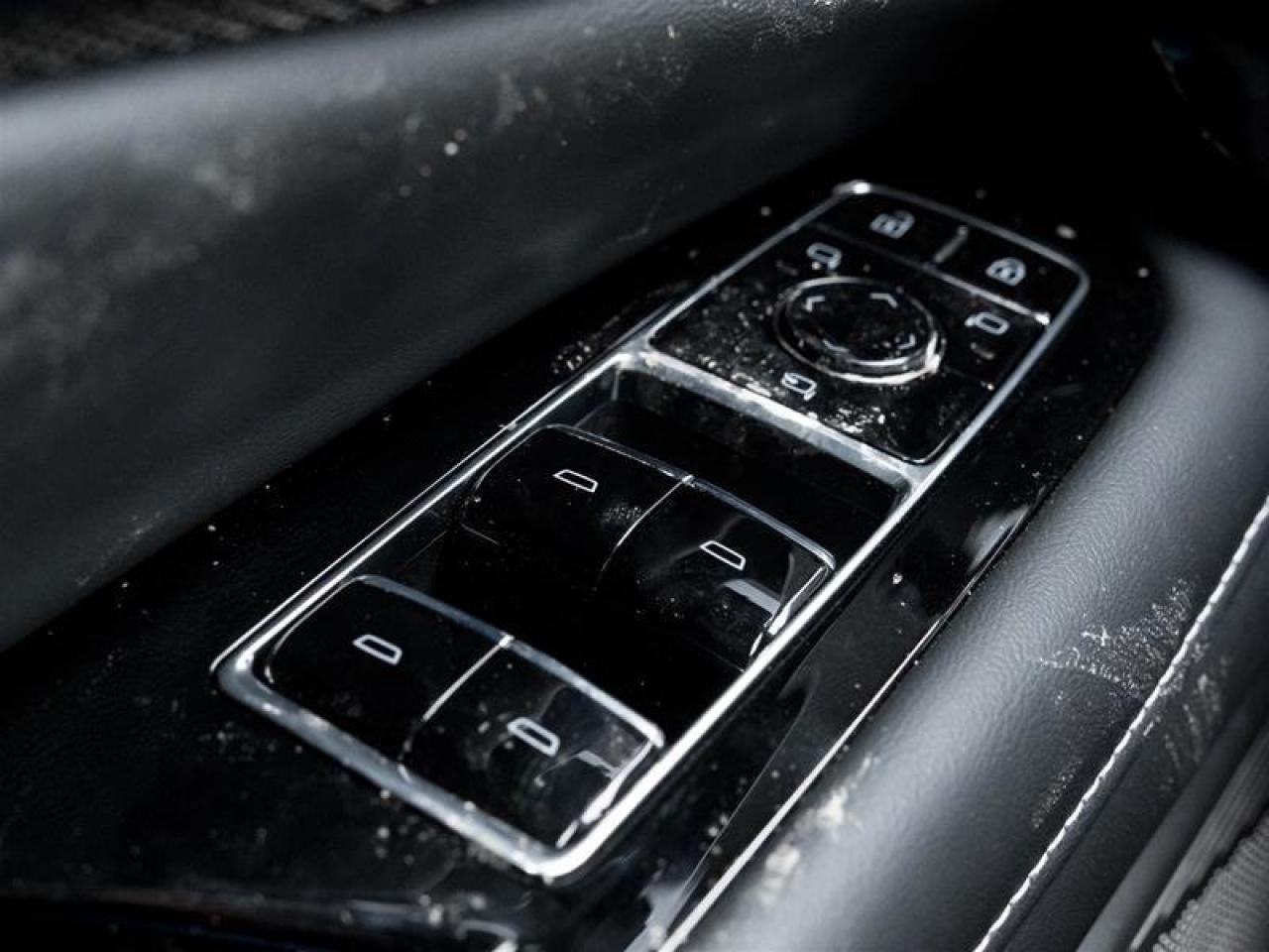 2026 Cadillac OPTIQ Luxury 4dr Photo