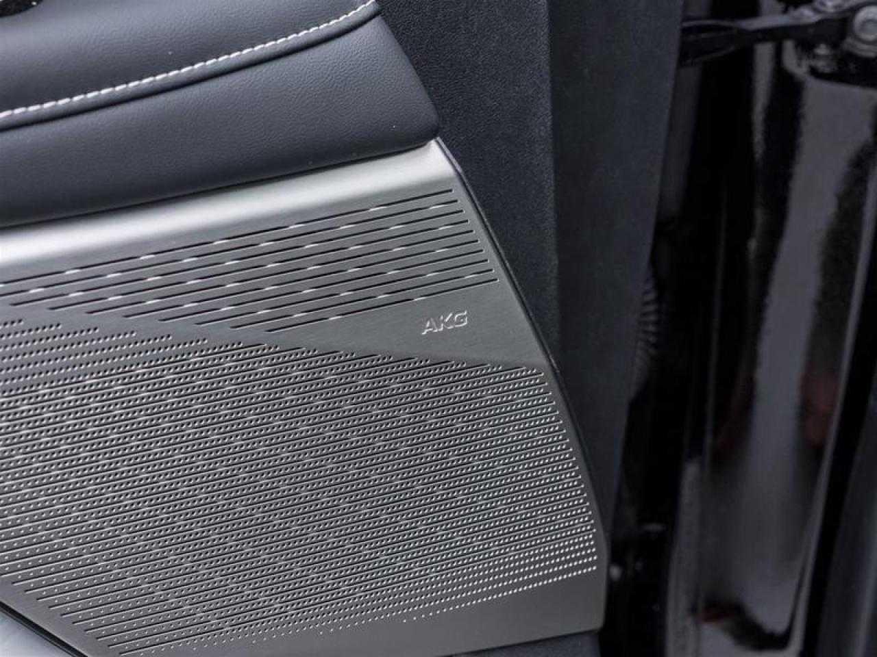 2026 Cadillac OPTIQ Luxury 4dr Photo