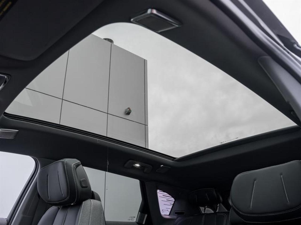 2026 Cadillac OPTIQ Luxury 4dr Photo