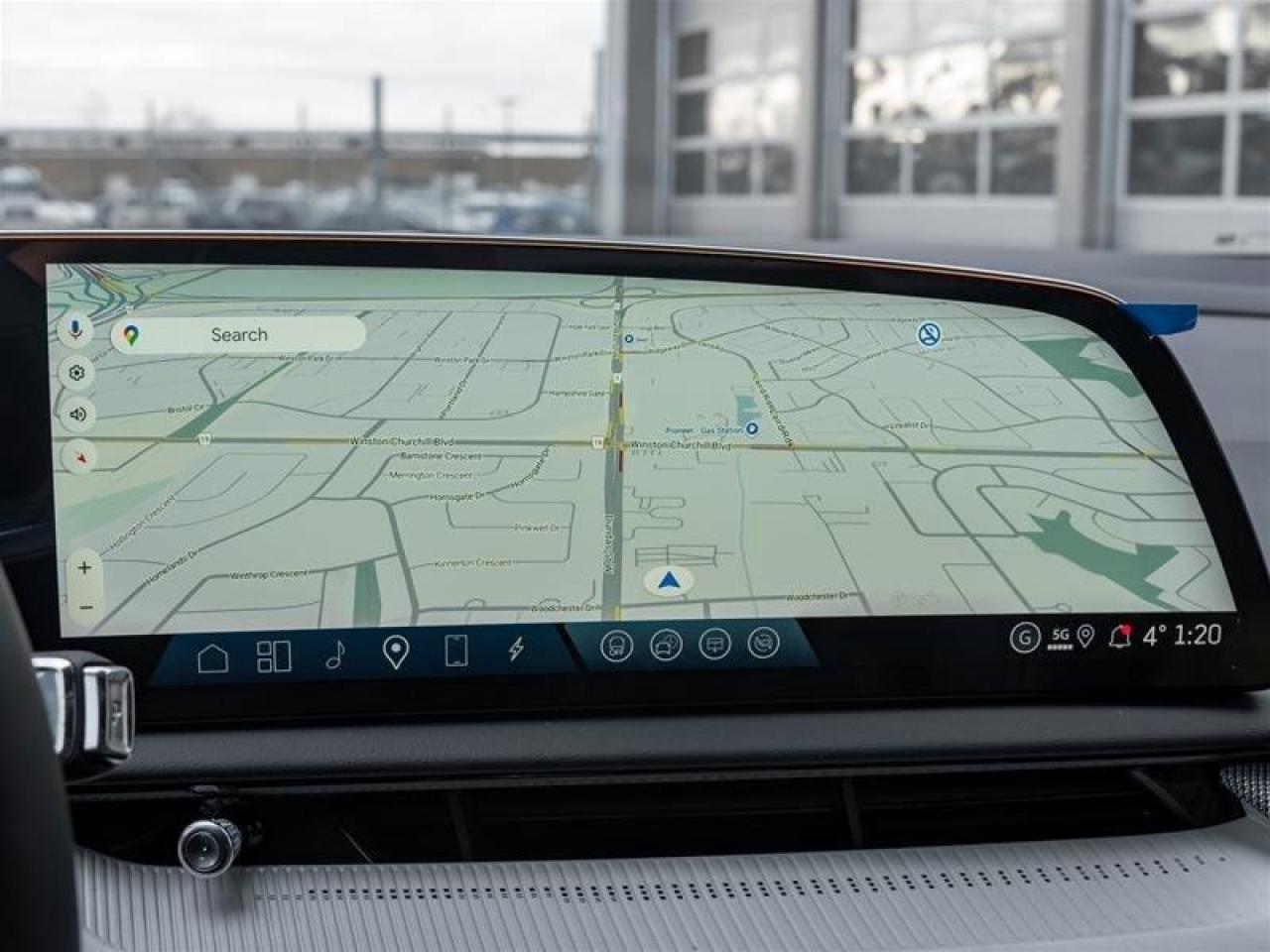 2026 Cadillac OPTIQ Luxury 4dr Photo