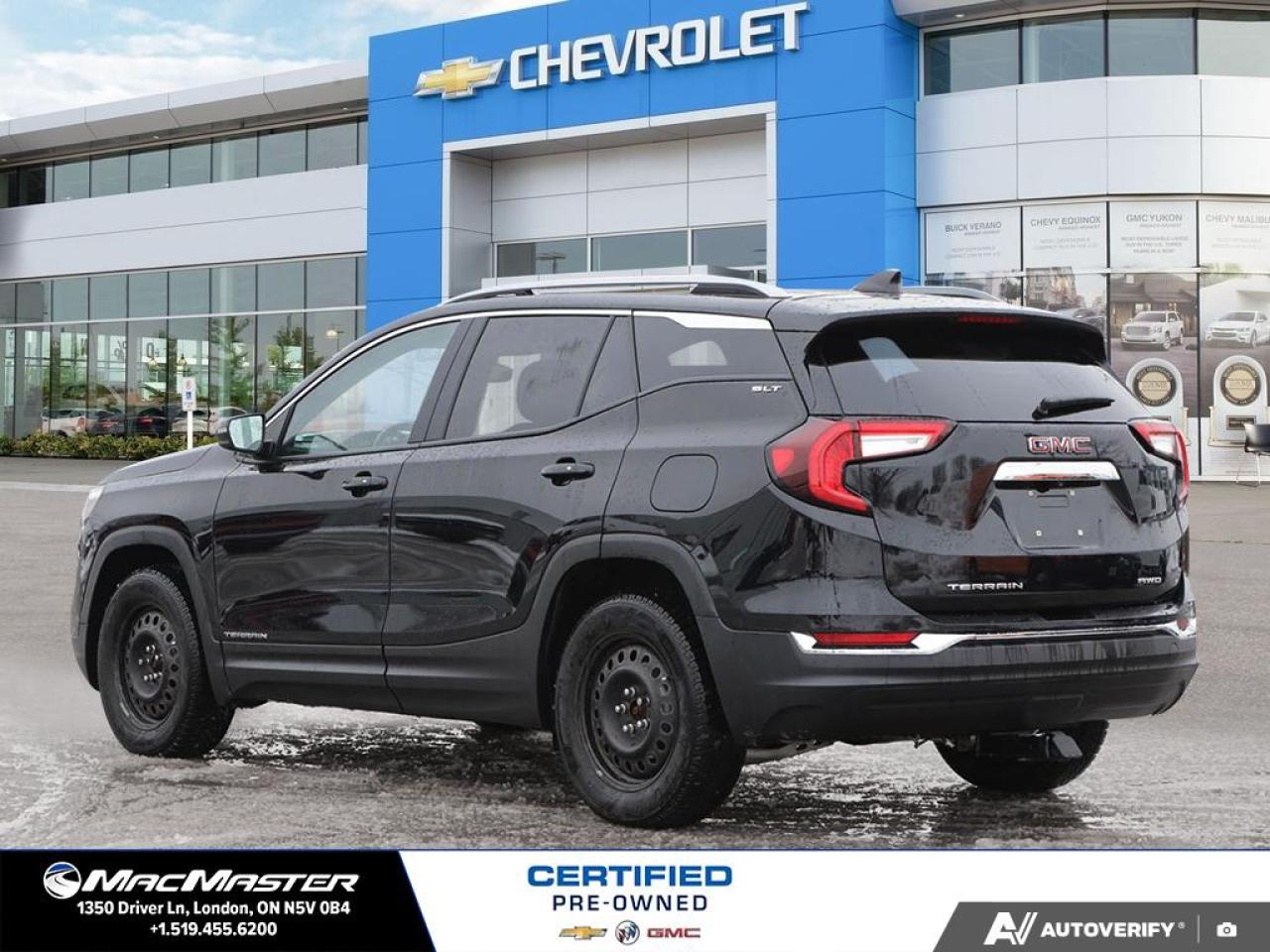 2022 GMC Terrain SLT All-wheel Drive Photo3