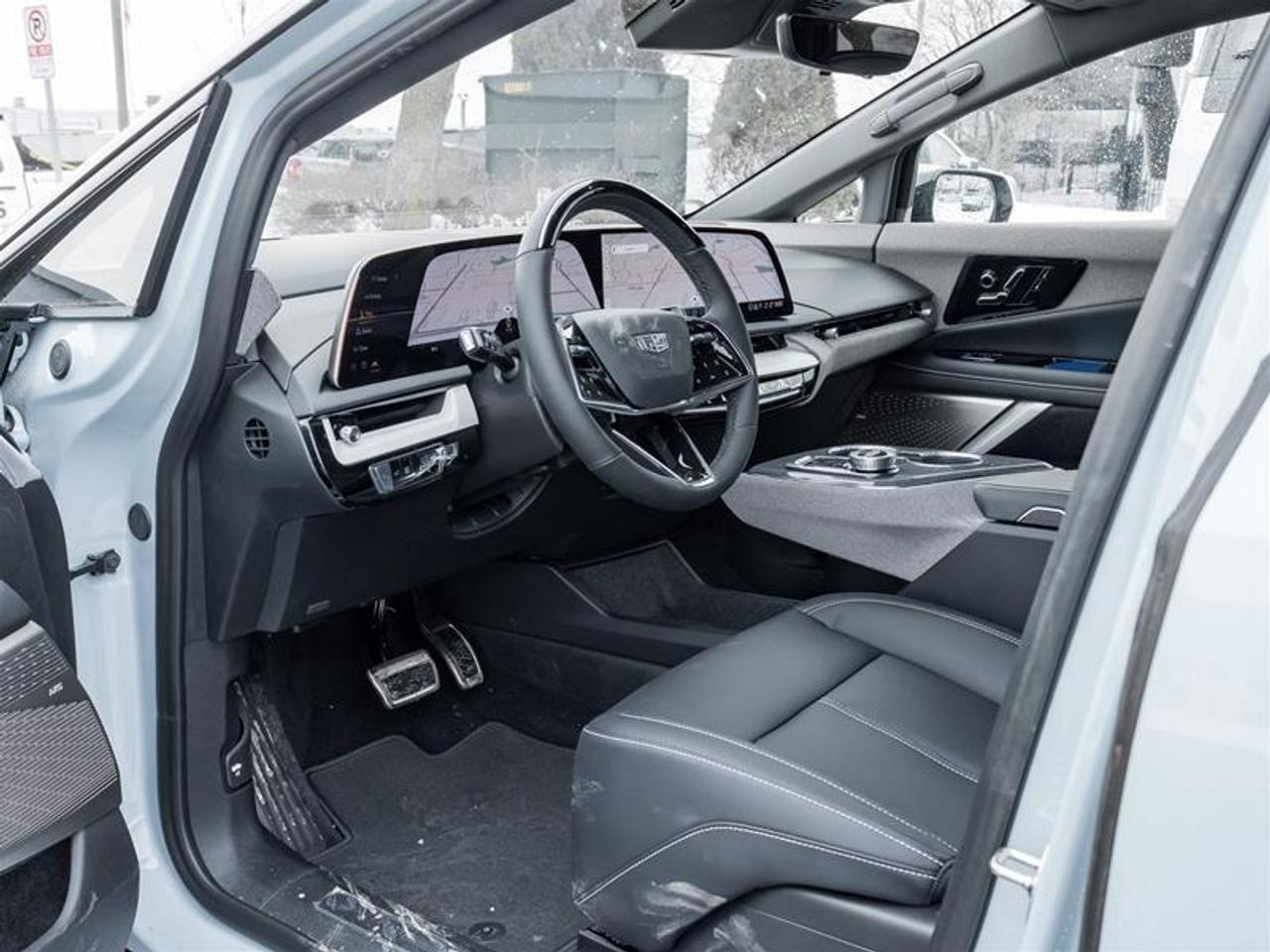 2026 Cadillac OPTIQ Sport 4dr Photo