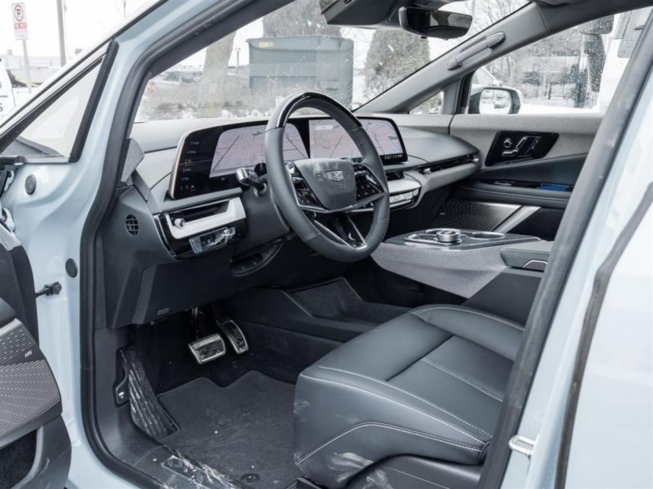 2026 Cadillac OPTIQ Sport 4dr Photo