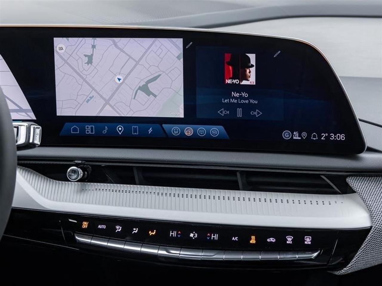 2026 Cadillac OPTIQ Sport 4dr Photo