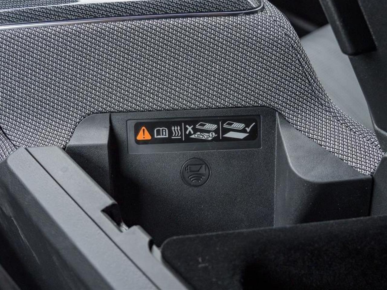 2026 Cadillac OPTIQ Premium Sport 4dr Photo