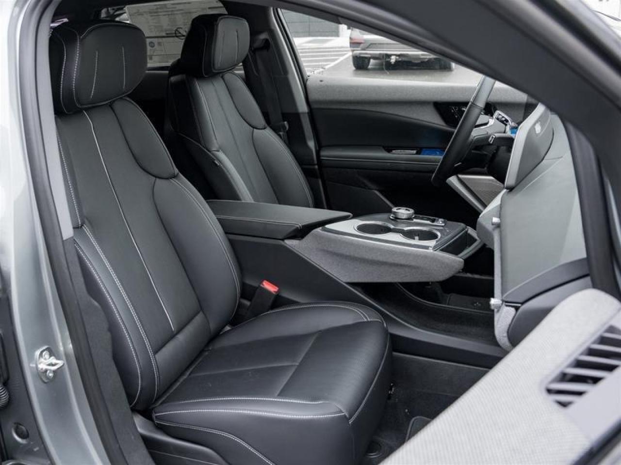 2026 Cadillac OPTIQ Premium Sport 4dr Photo