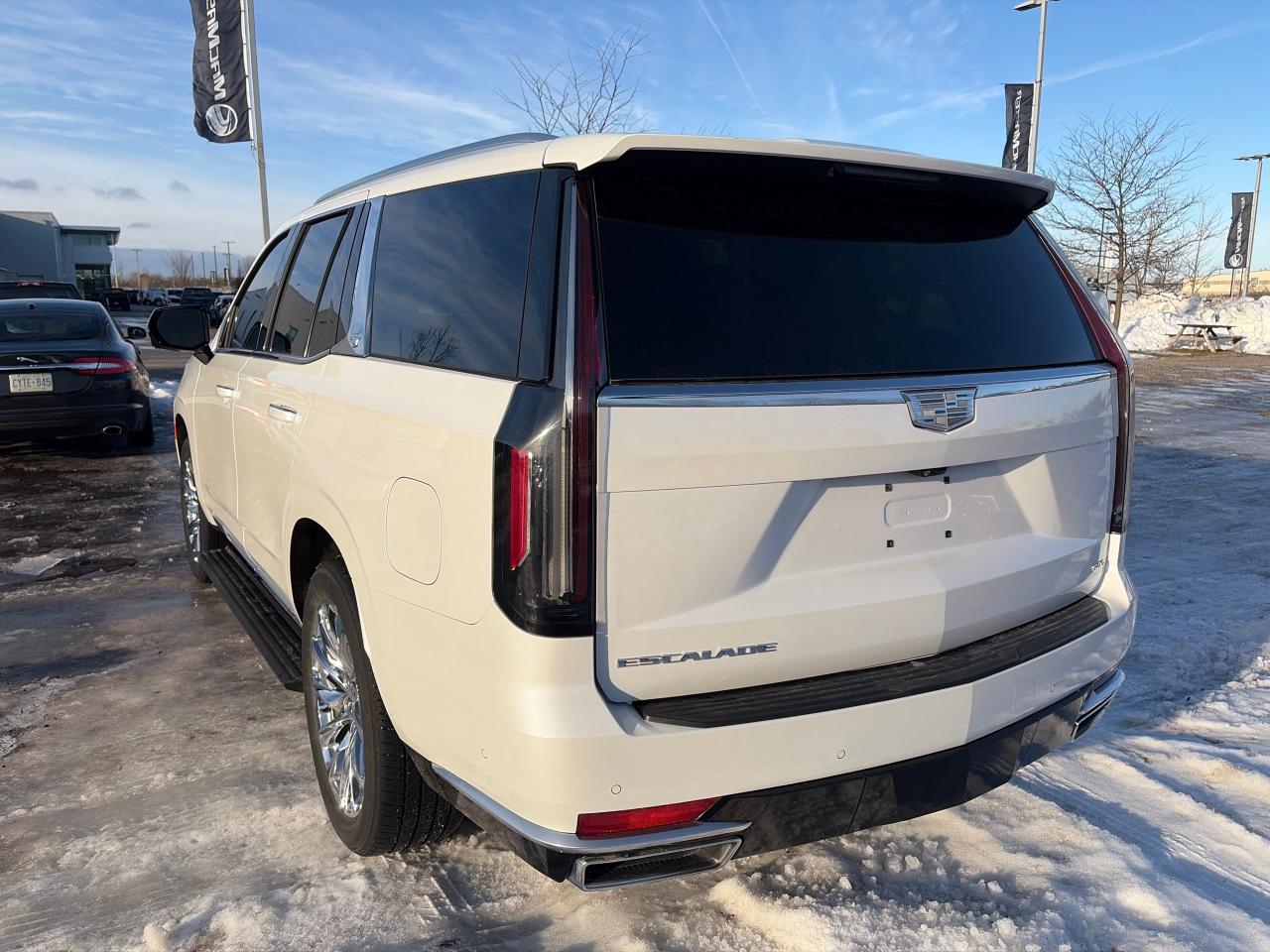 2022 Cadillac Escalade Premium Luxury 4x4 Photo