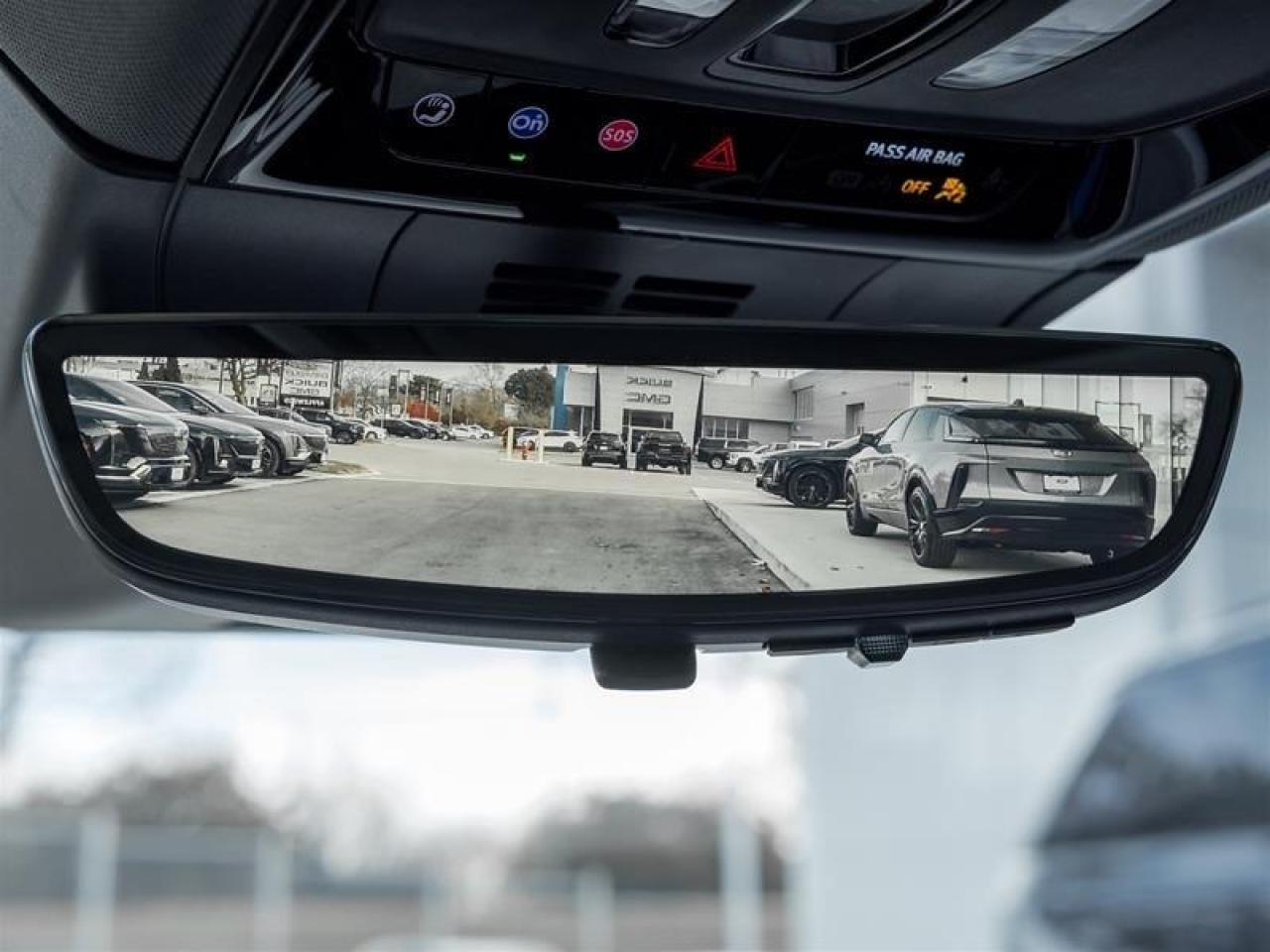 2026 Cadillac OPTIQ Premium Luxury 4dr Photo