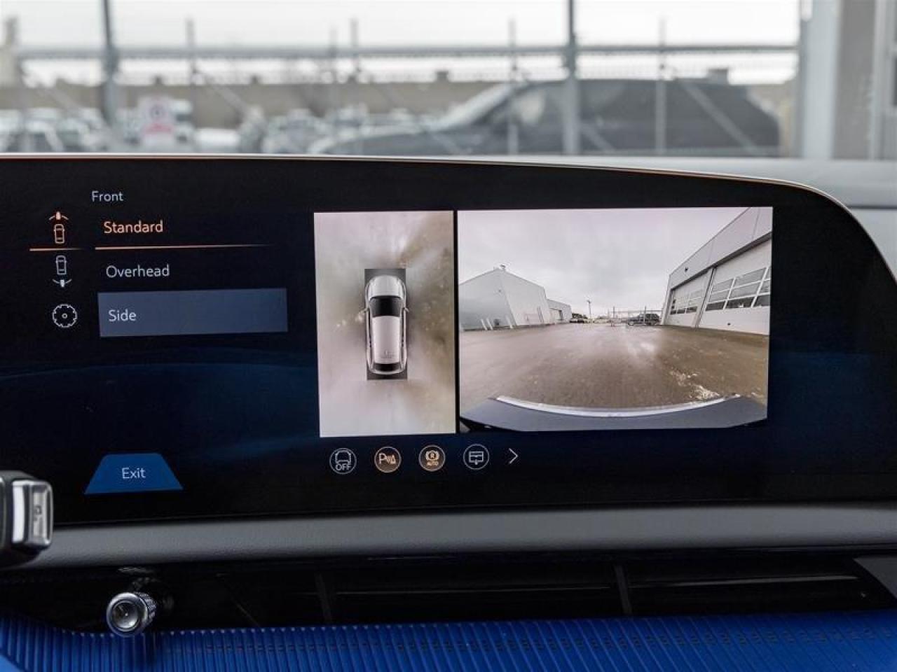 2026 Cadillac OPTIQ Luxury 4dr Photo