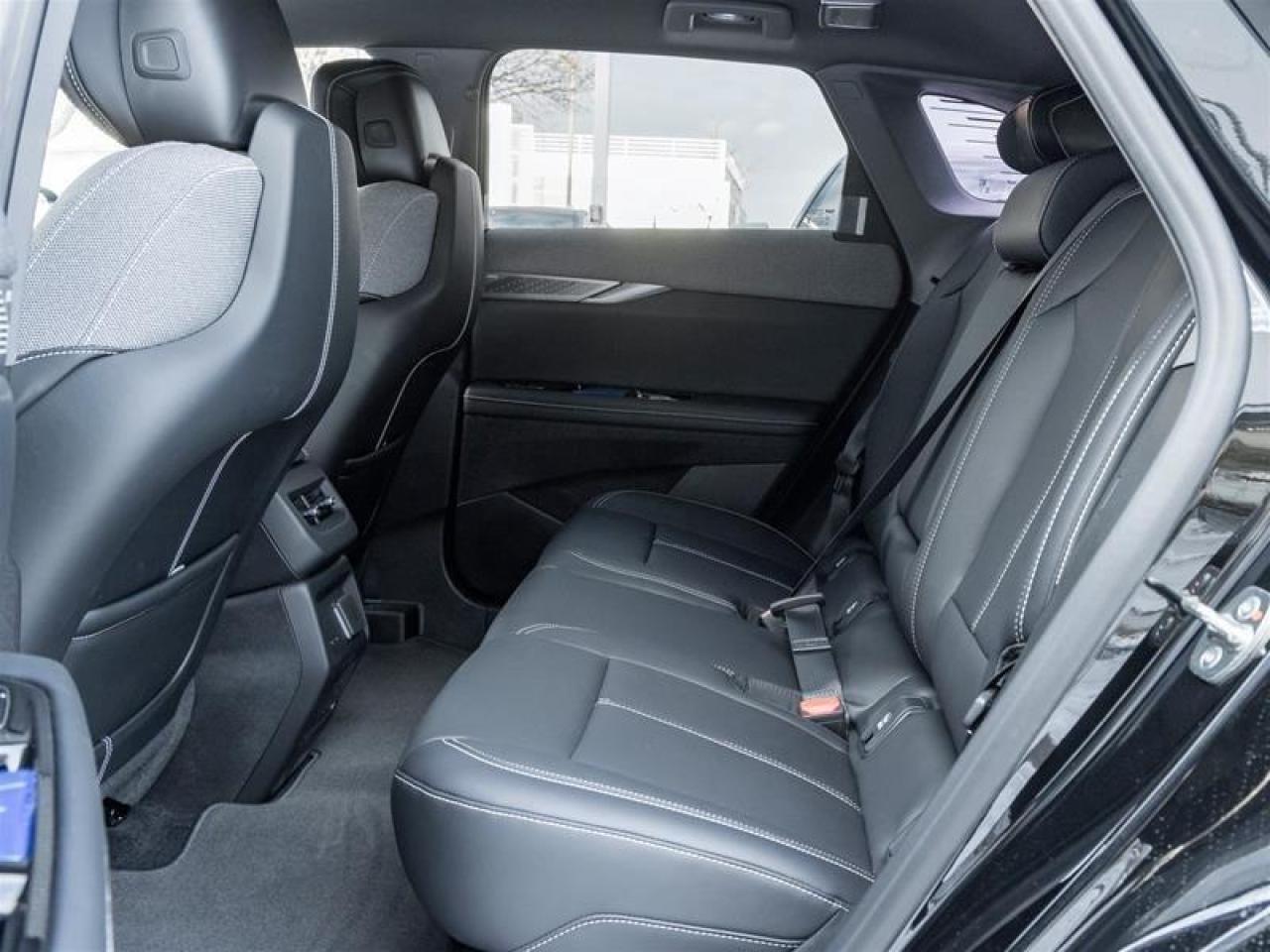 2026 Cadillac OPTIQ Luxury 4dr Photo