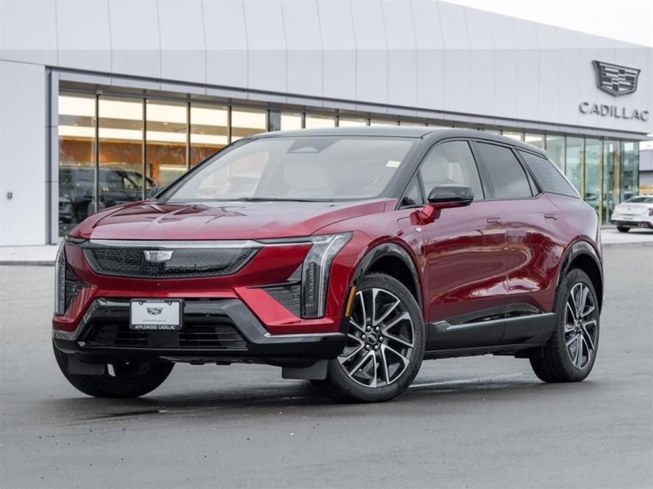 2026 Cadillac OPTIQ Sport 4dr Photo0