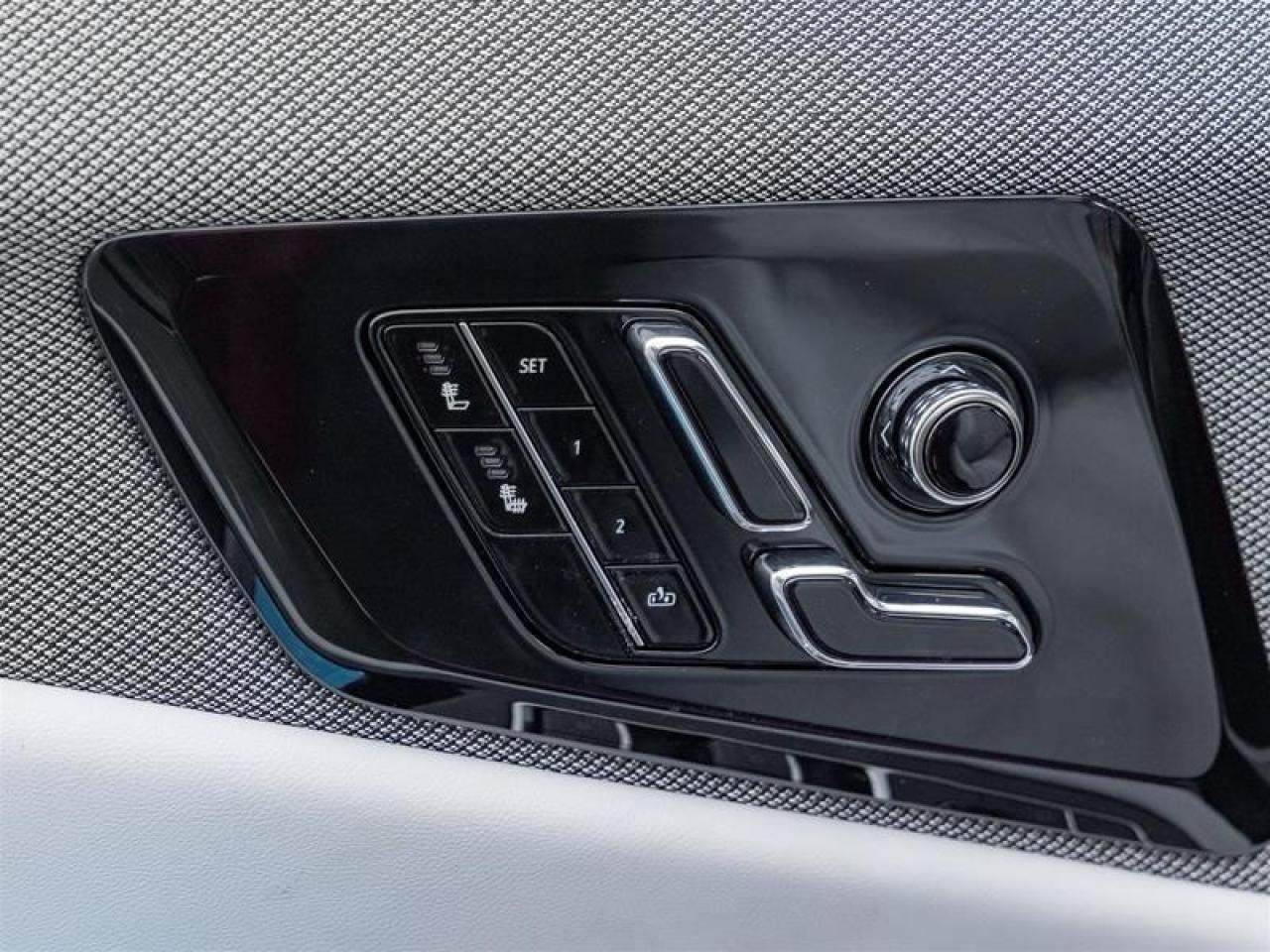 2026 Cadillac OPTIQ Sport 4dr Photo