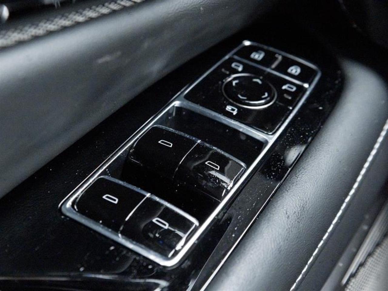 2026 Cadillac OPTIQ Premium Luxury 4dr Photo