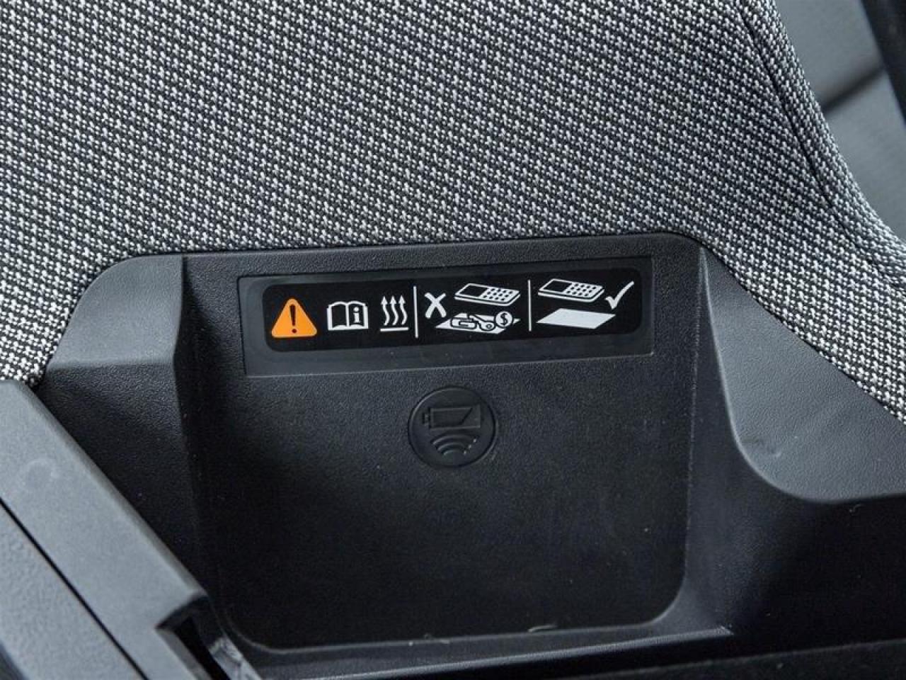 2026 Cadillac OPTIQ Premium Luxury 4dr Photo