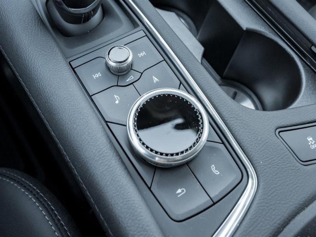 2025 Cadillac XT5 Sport 4dr All-Wheel Drive Photo