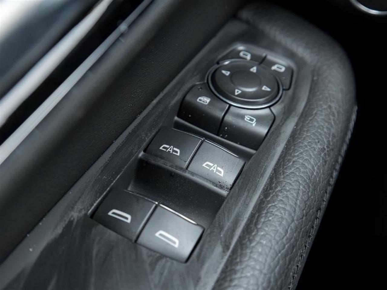 2026 GMC Yukon XL Denali 4dr 4x4 Photo