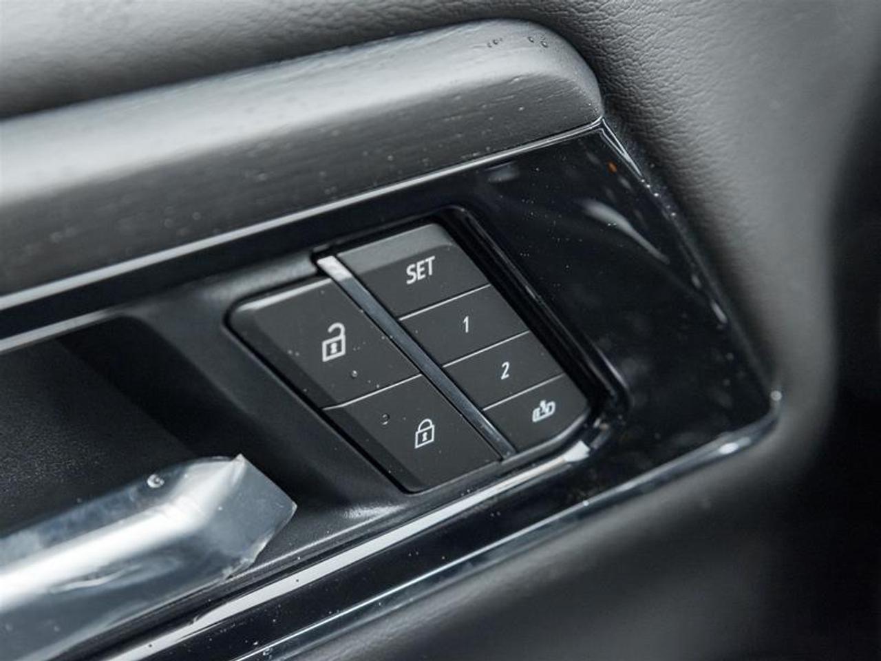 2026 GMC Yukon XL Denali 4dr 4x4 Photo