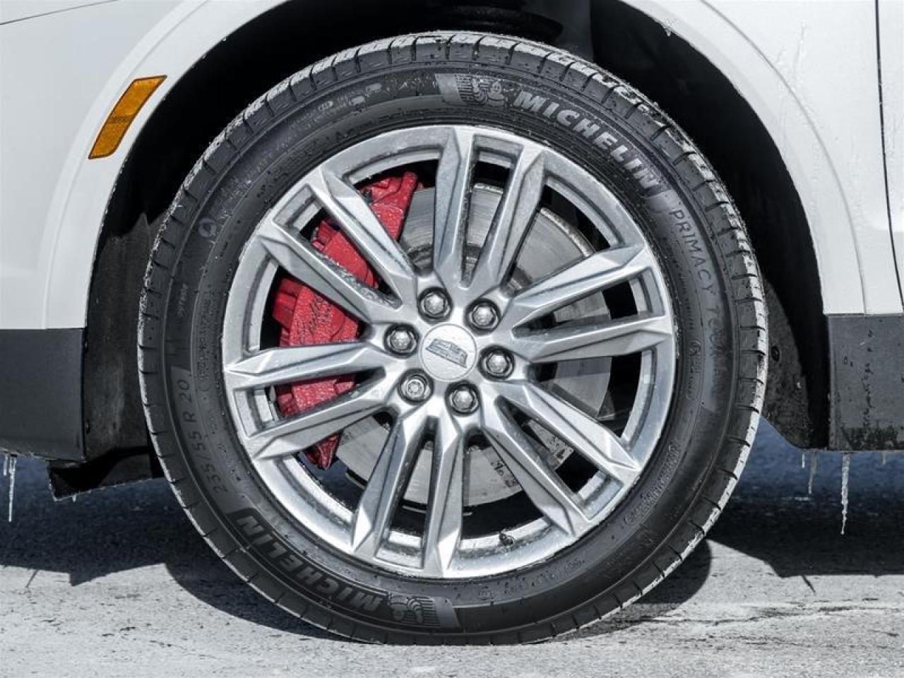 2022 Cadillac XT5 Sport 4dr All-Wheel Drive Photo3