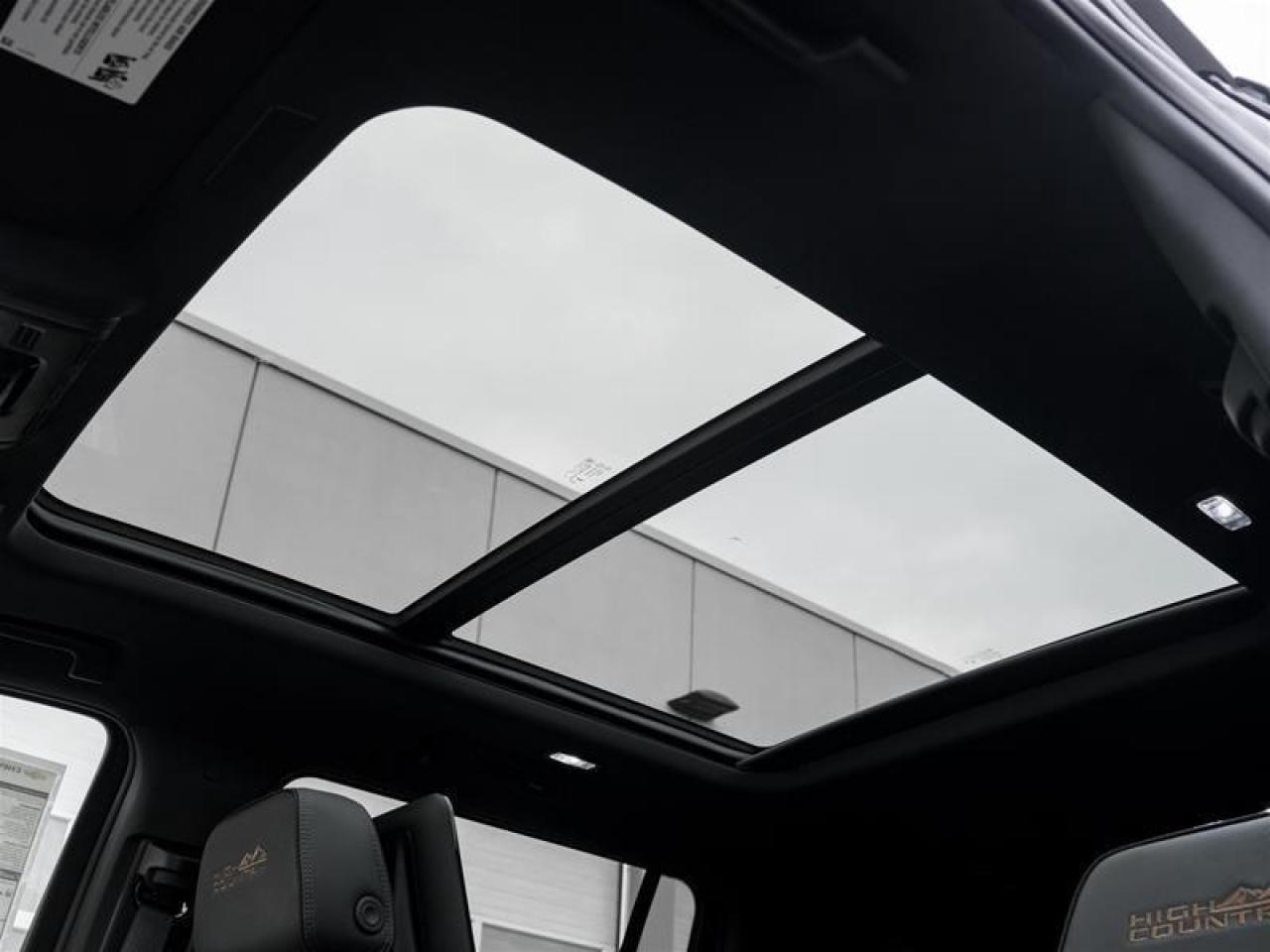 2026 Chevrolet Suburban High Country 4dr 4x4 Photo