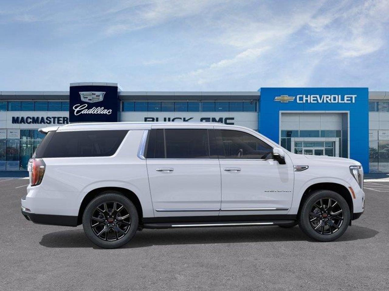 2026 GMC Yukon XL Denali 4dr 4x4 Photo4