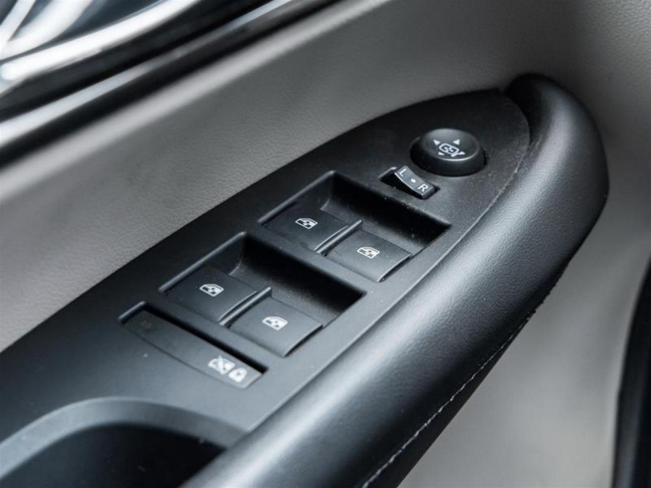 2017 Cadillac ATS 2.0L Turbo Luxury 4dr All-wheel Drive Sedan Photo