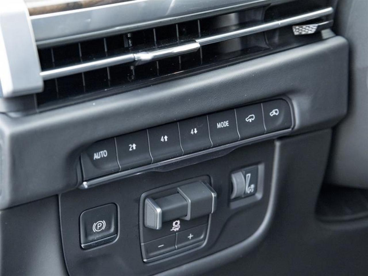 2026 Cadillac Escalade Platinum Sport 4dr 4x4 Photo