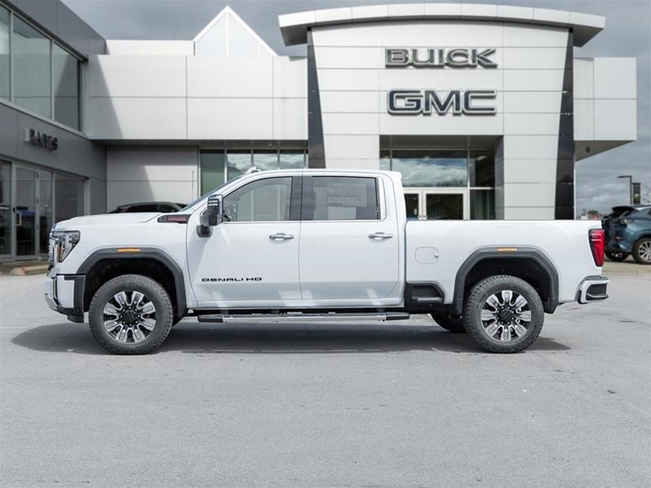 2026 GMC Sierra 2500 HD  Photo2