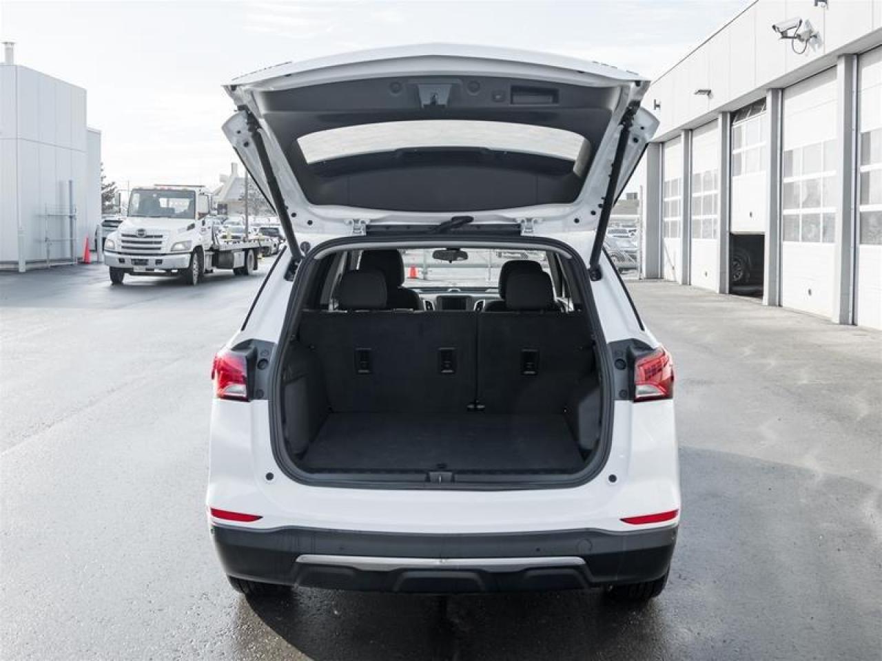 2024 Chevrolet Equinox LT 4dr All-Wheel Drive Photo