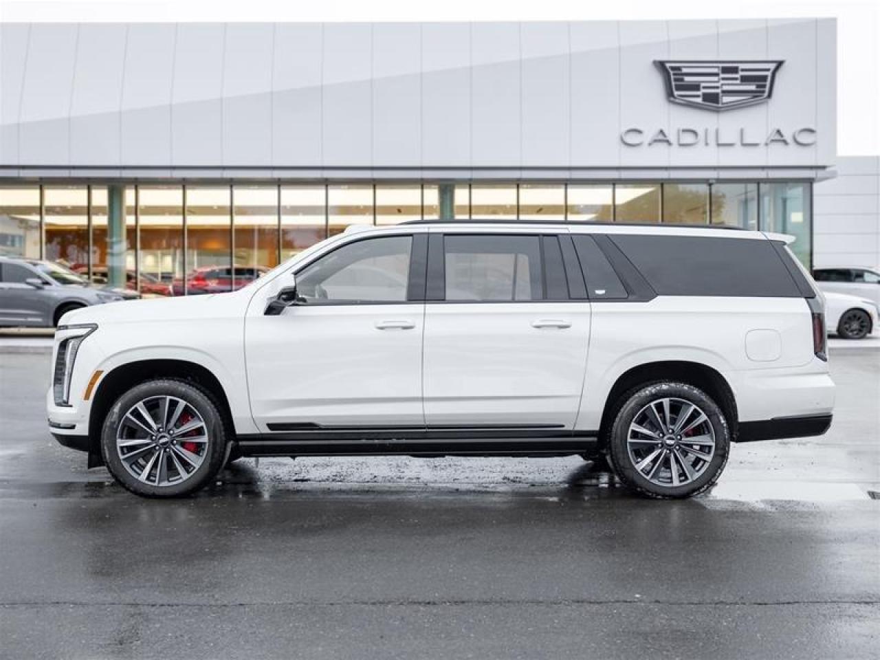 2025 Cadillac Escalade ESV Sport 4dr 4x4 Photo