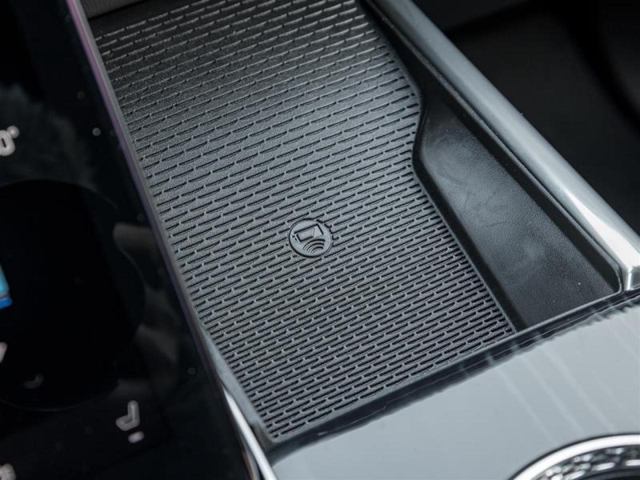 2025 Cadillac Escalade ESV Sport 4dr 4x4 Photo