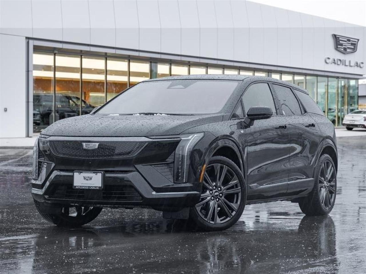 2026 Cadillac OPTIQ Premium Sport 4dr Photo0