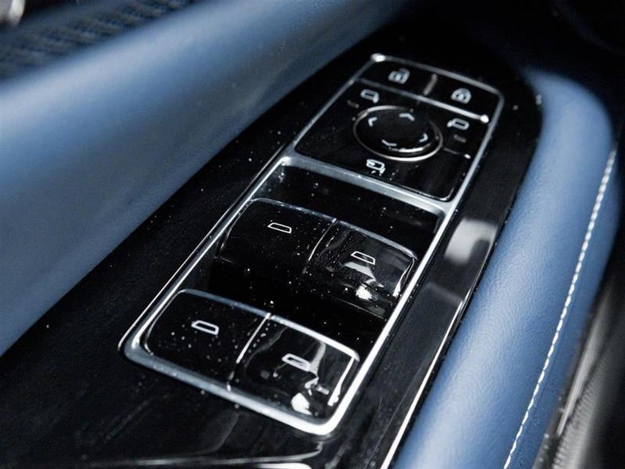 2026 Cadillac OPTIQ Premium Sport 4dr Photo