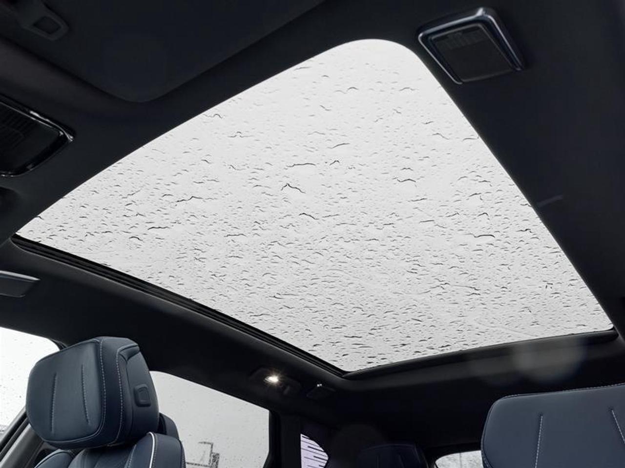 2026 Cadillac OPTIQ Premium Sport 4dr Photo