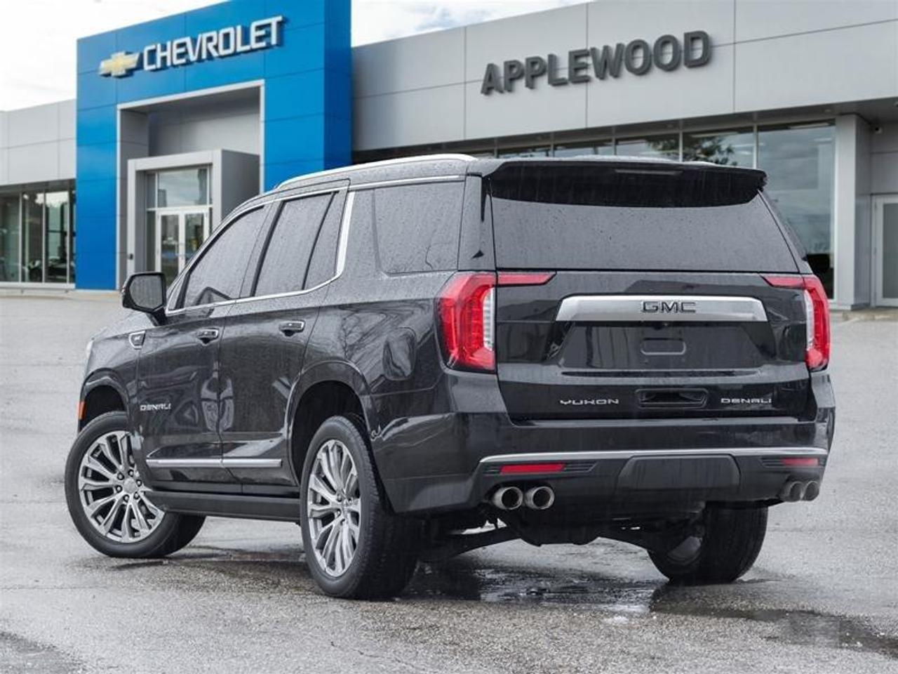 2023 GMC Yukon Denali 4X4 Photo
