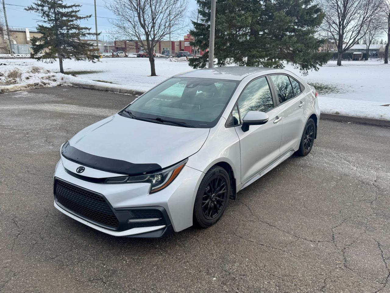 2020 Toyota Corolla SE Photo2