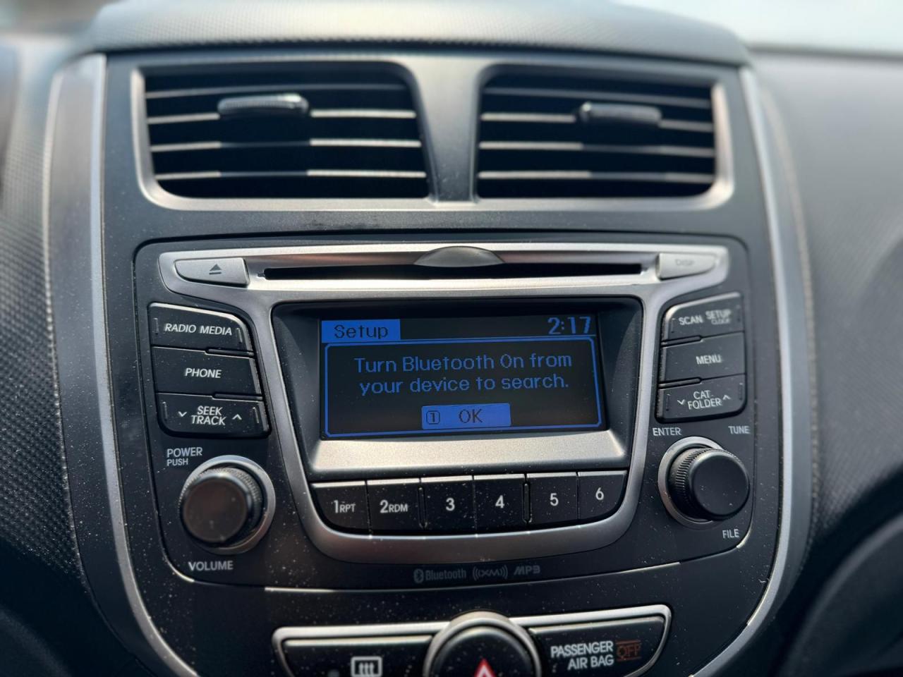 2017 Hyundai Accent HB Auto SE NO ACCIDENT NEW TIRES+ BRAKES B-TOOTH Photo