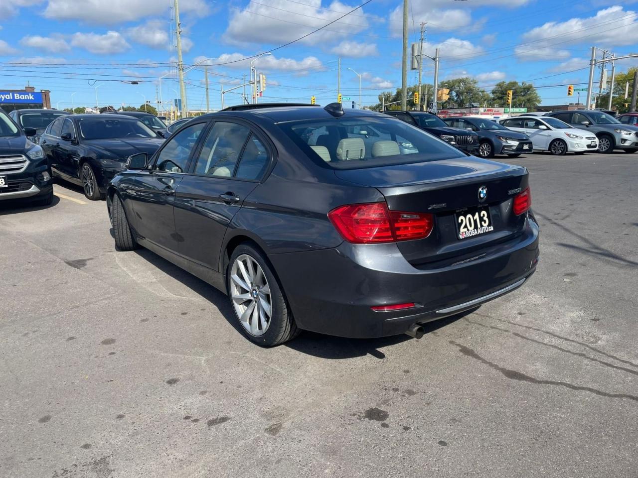 2013 BMW 3 Series 320i AWD LOW KM SAFETY INCLUDED NEW Tires + Brake Photo