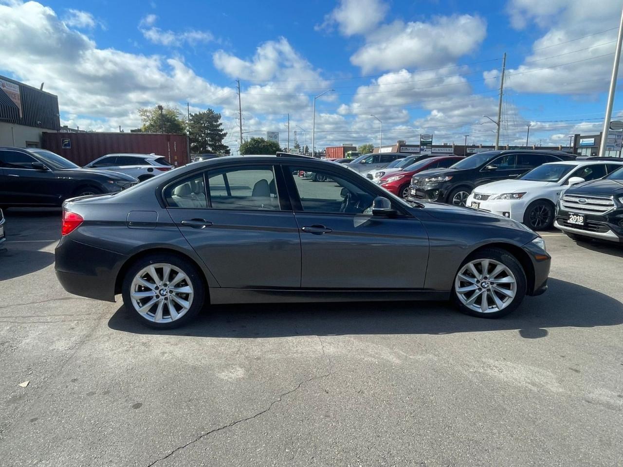 2013 BMW 3 Series 320i AWD LOW KM SAFETY INCLUDED NEW Tires + Brake Photo