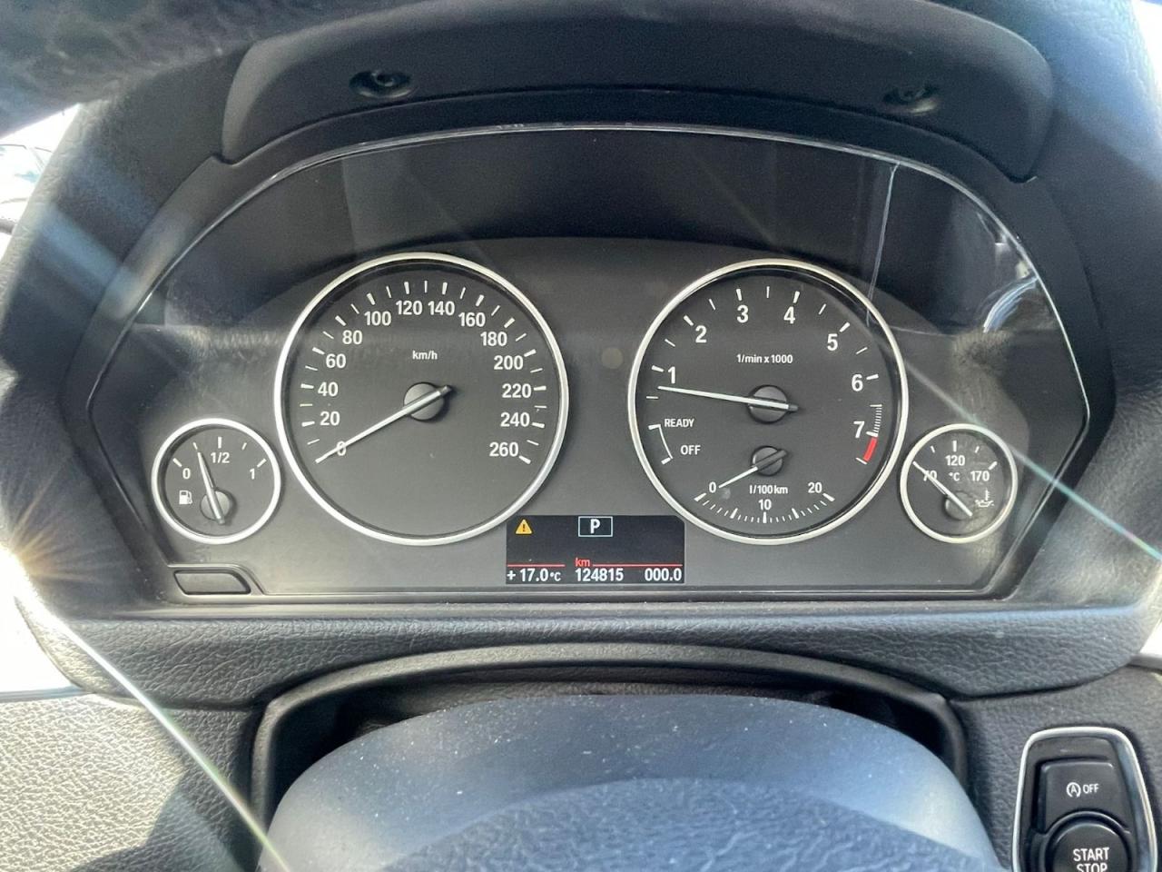 2013 BMW 3 Series 320i AWD LOW KM SAFETY INCLUDED NEW Tires + Brake Photo