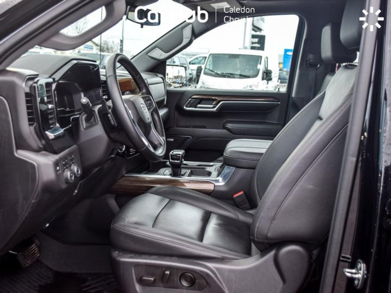 2024 Chevrolet Silverado 1500 LT Trail Boss 4WD Crew Cab 147"6.2L Leather MultiPro Tailgate Photo