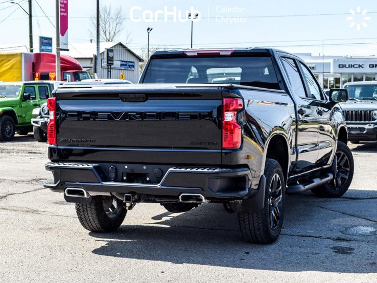 2024 Chevrolet Silverado 1500 Custom Trail Boss 4WD Crew Cab 147" Z71 6 Passenger Photo