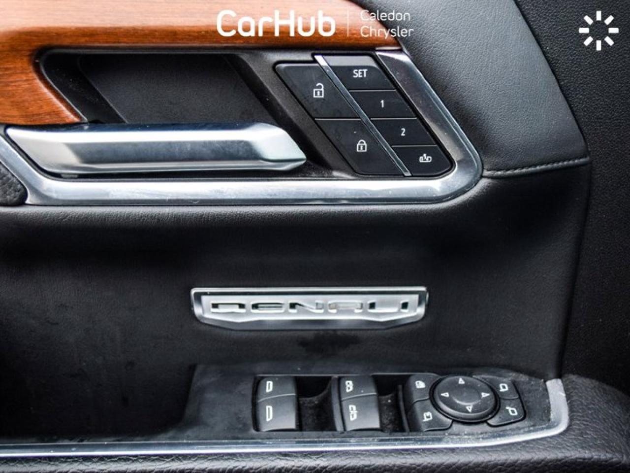 2023 GMC Sierra 1500 Denali 4WD Crew Cab 147" 5.3L Leather Multi Pro TailGate  5 passengers with captain chair Photo