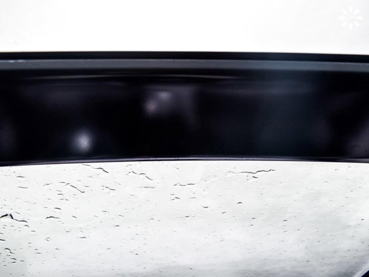 2022 Infiniti QX50 LUXE I-LINE Photo2