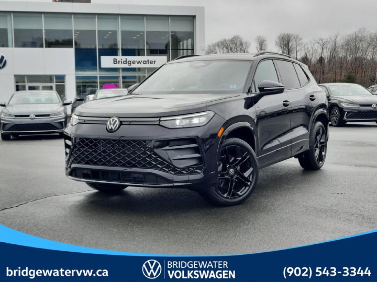 Small SUV 4WD, Comfortline R-Line Black Edition 4MOTION, 8-Speed Automatic w/OD, Intercooled Turbo Regular Unleaded I-4 2.0 L/121