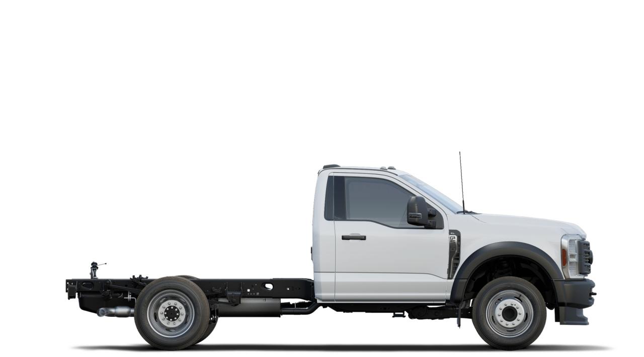 2025 Ford F-550 Super Duty DRW XL 2WD REG CAB 205" WB 120" CA Photo4