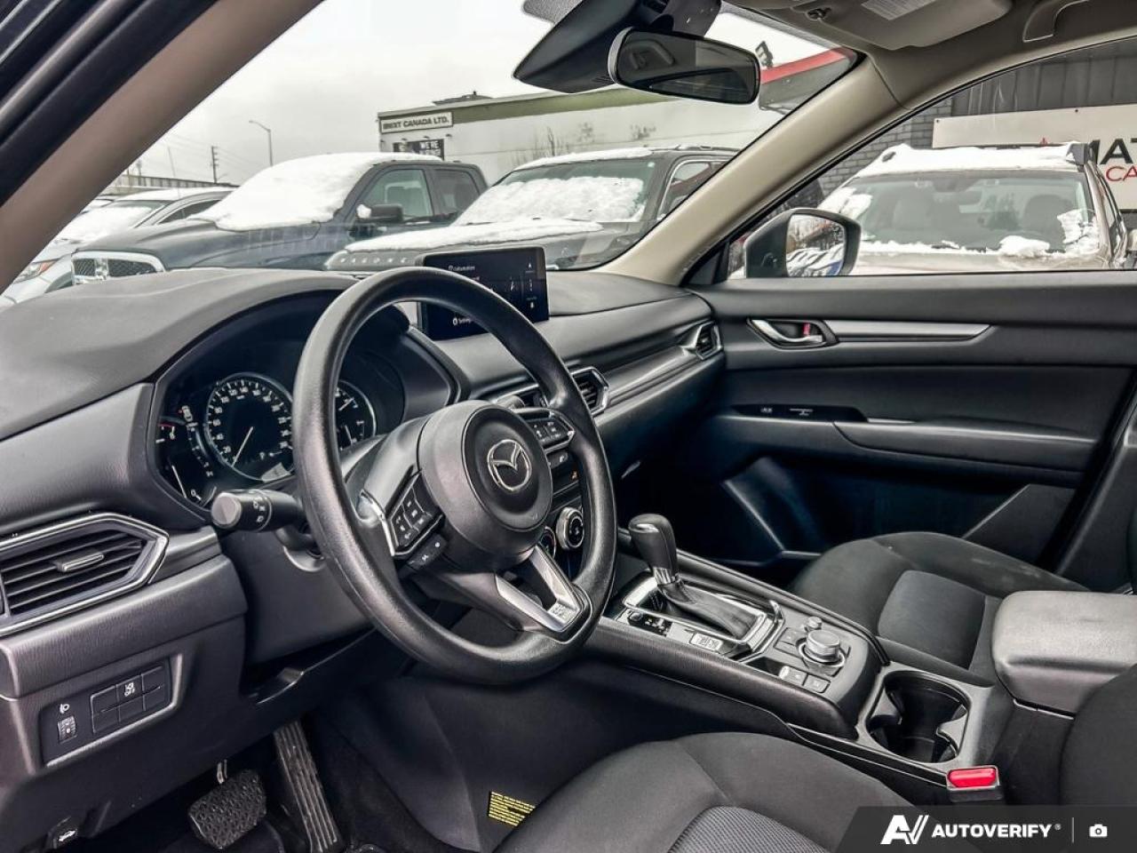 2024 Mazda CX-5 GX / AUTO / AWD / NO ACCIDENTS / 30,025 KM Photo